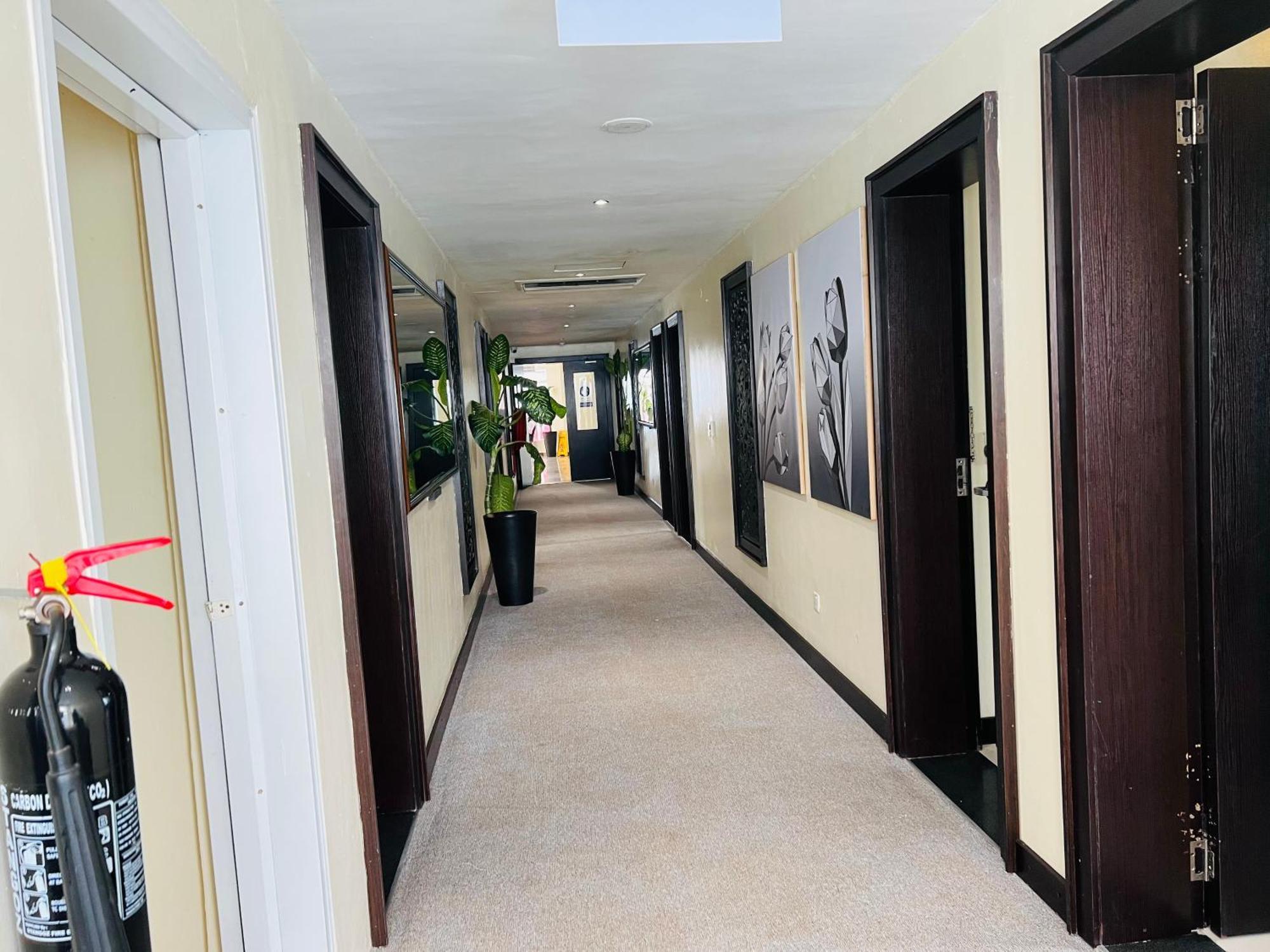 Golden Tulip Ibadan Exterior foto
